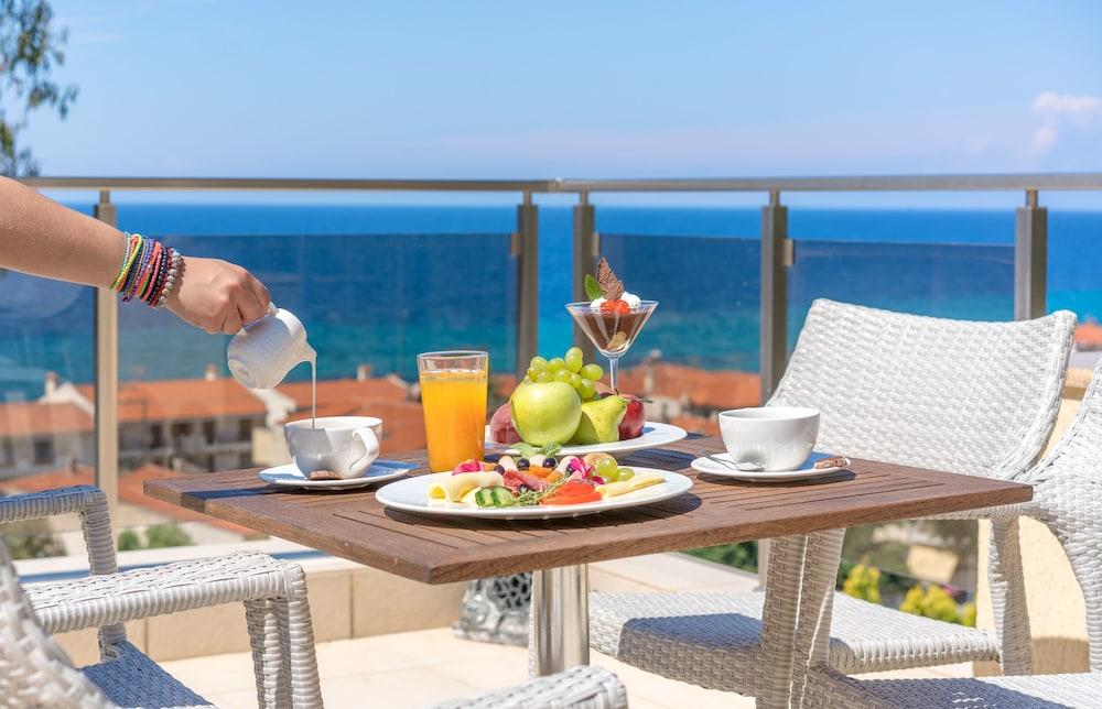 Greek Pride Cronwell Rahoni Hotel (Adults Only) Nea Skioni Luaran gambar
