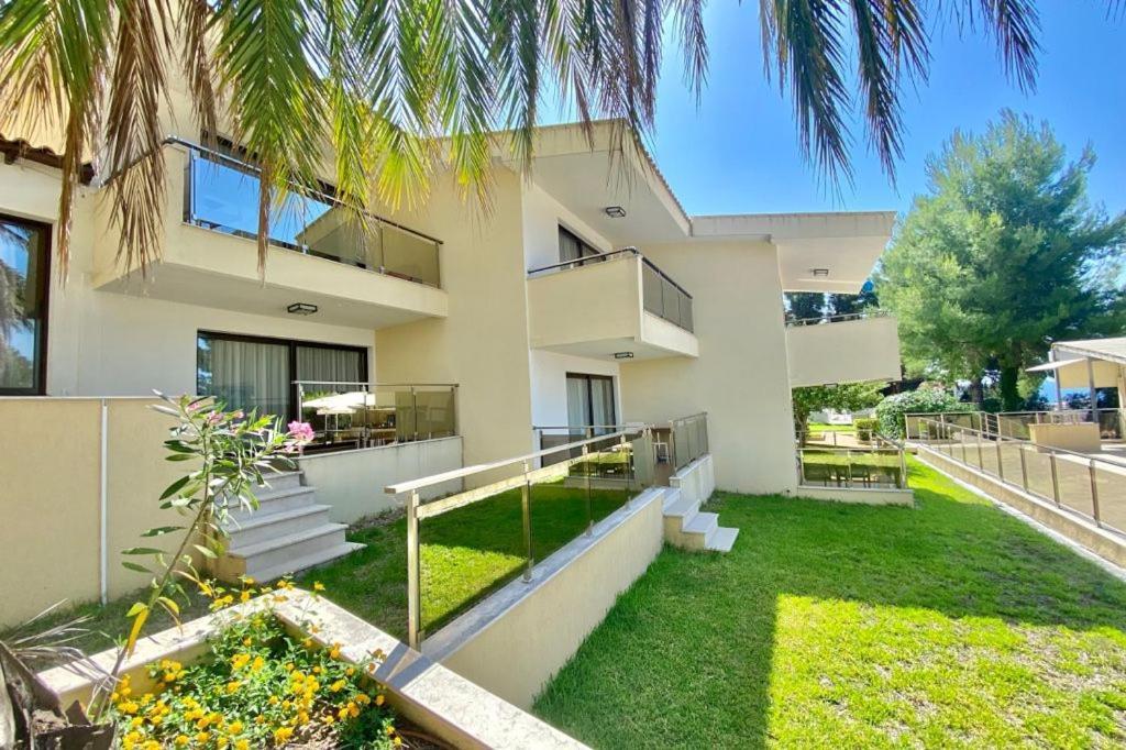 Greek Pride Cronwell Rahoni Hotel (Adults Only) Nea Skioni Luaran gambar