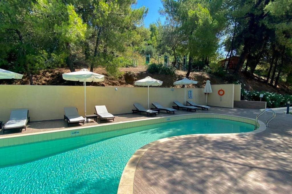 Greek Pride Cronwell Rahoni Hotel (Adults Only) Nea Skioni Luaran gambar