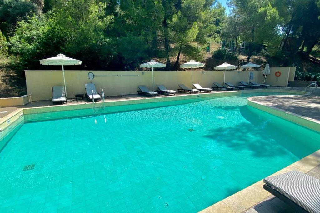 Greek Pride Cronwell Rahoni Hotel (Adults Only) Nea Skioni Luaran gambar