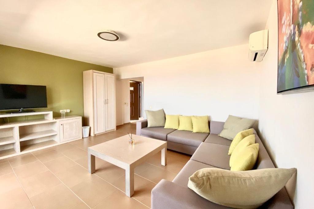 Greek Pride Cronwell Rahoni Hotel (Adults Only) Nea Skioni Luaran gambar