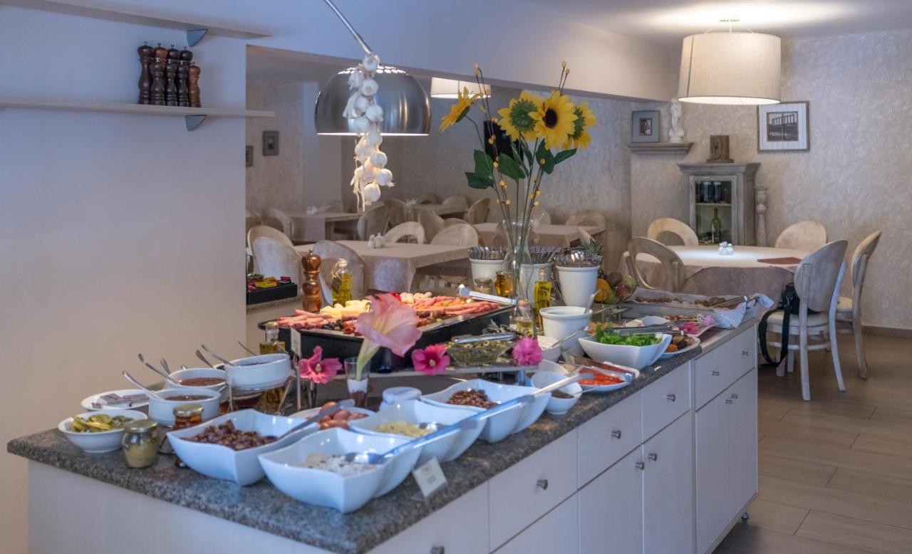 Greek Pride Cronwell Rahoni Hotel (Adults Only) Nea Skioni Luaran gambar